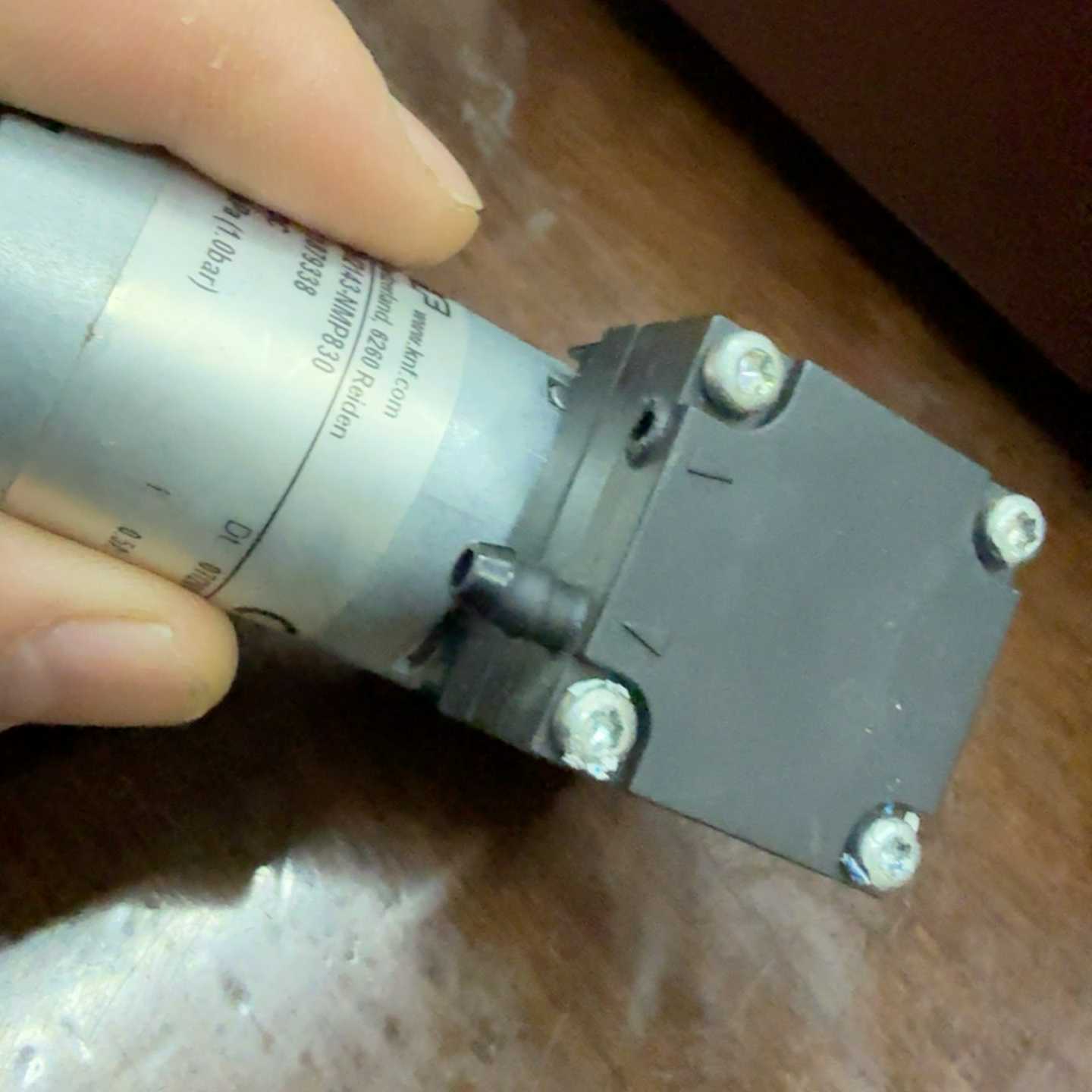 KNF直流隔膜气泵墨泵真空泵水泵PMM2143-N询价