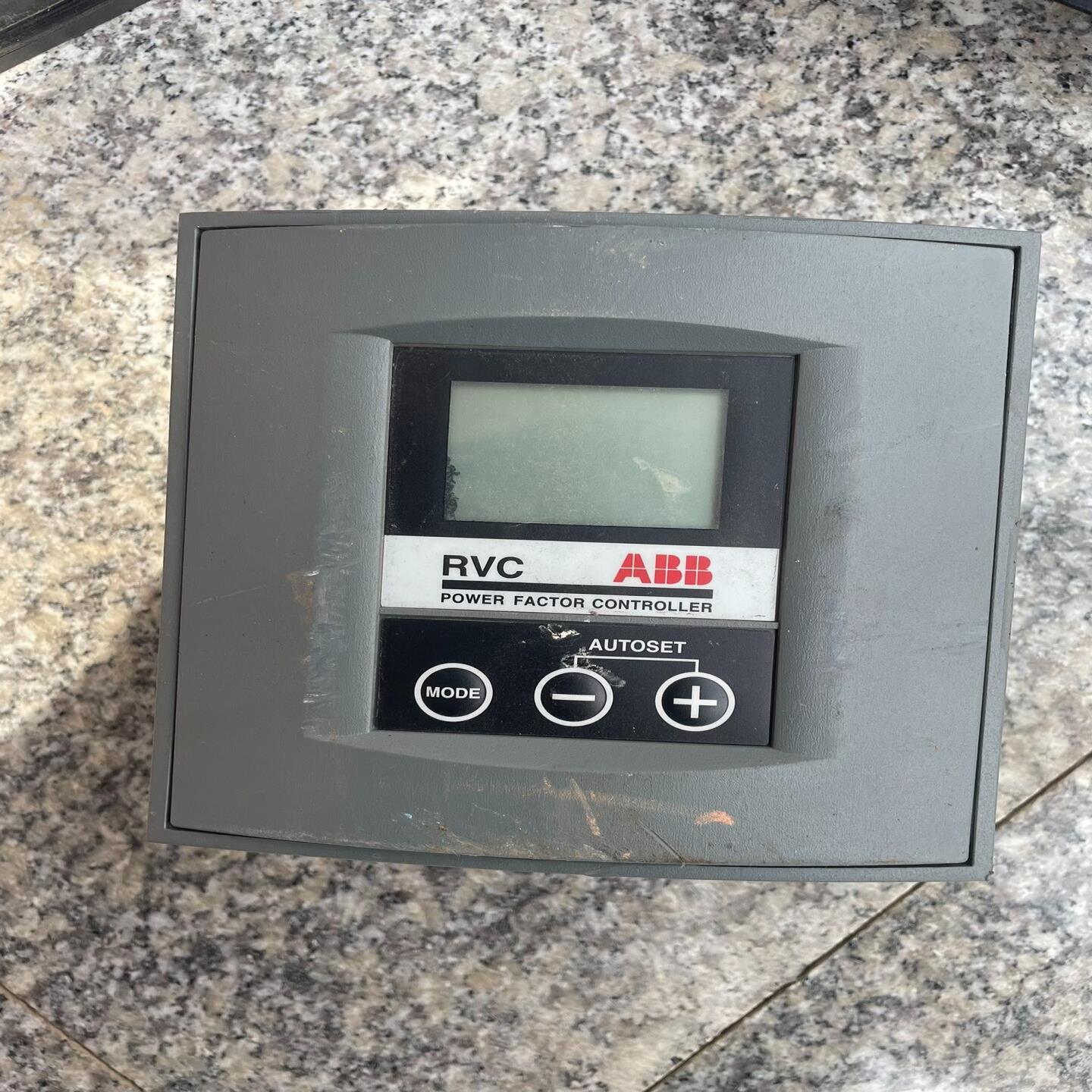 ABB功率因数控制器型号RVC8-1/5A拆机成色--议价商品