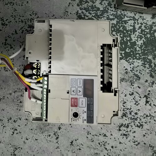 询-安川变频器CIMRJ7AA23P7CIMRJ7AA2