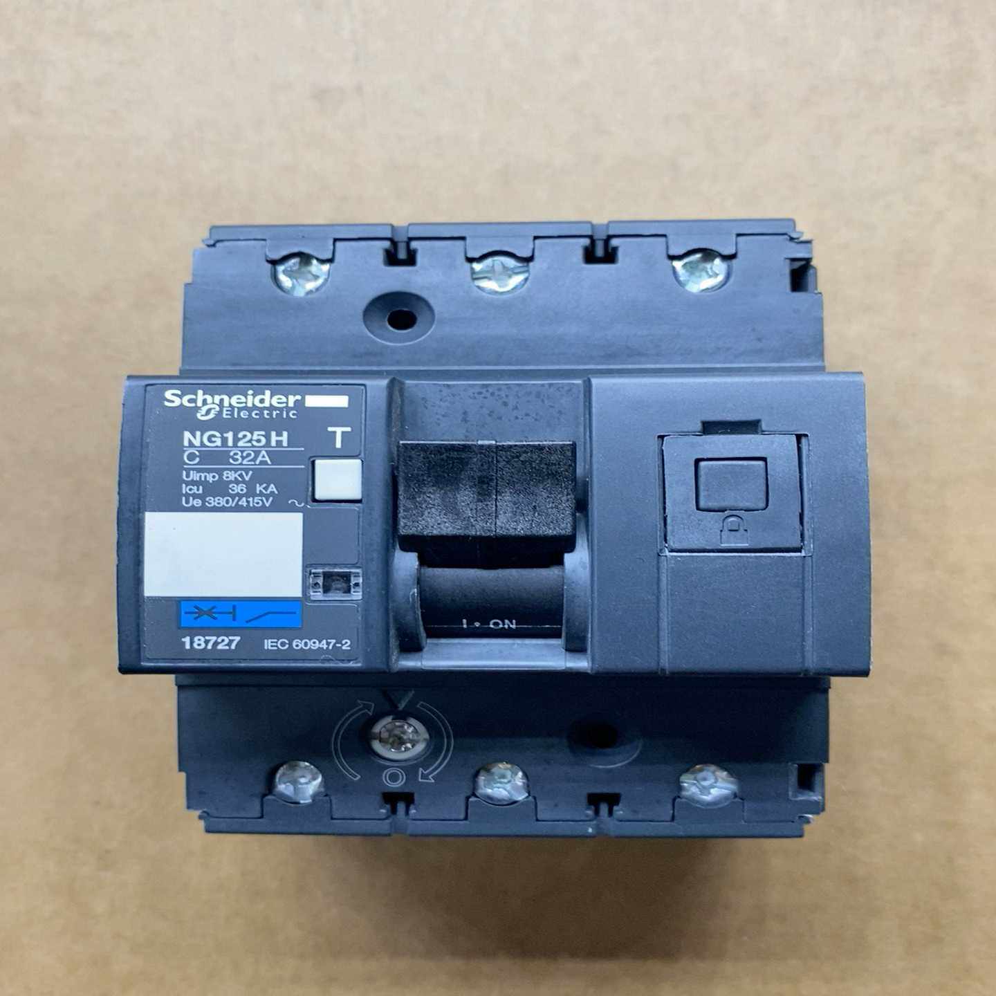 【星慕电子】18727    NG125H    3P-32A