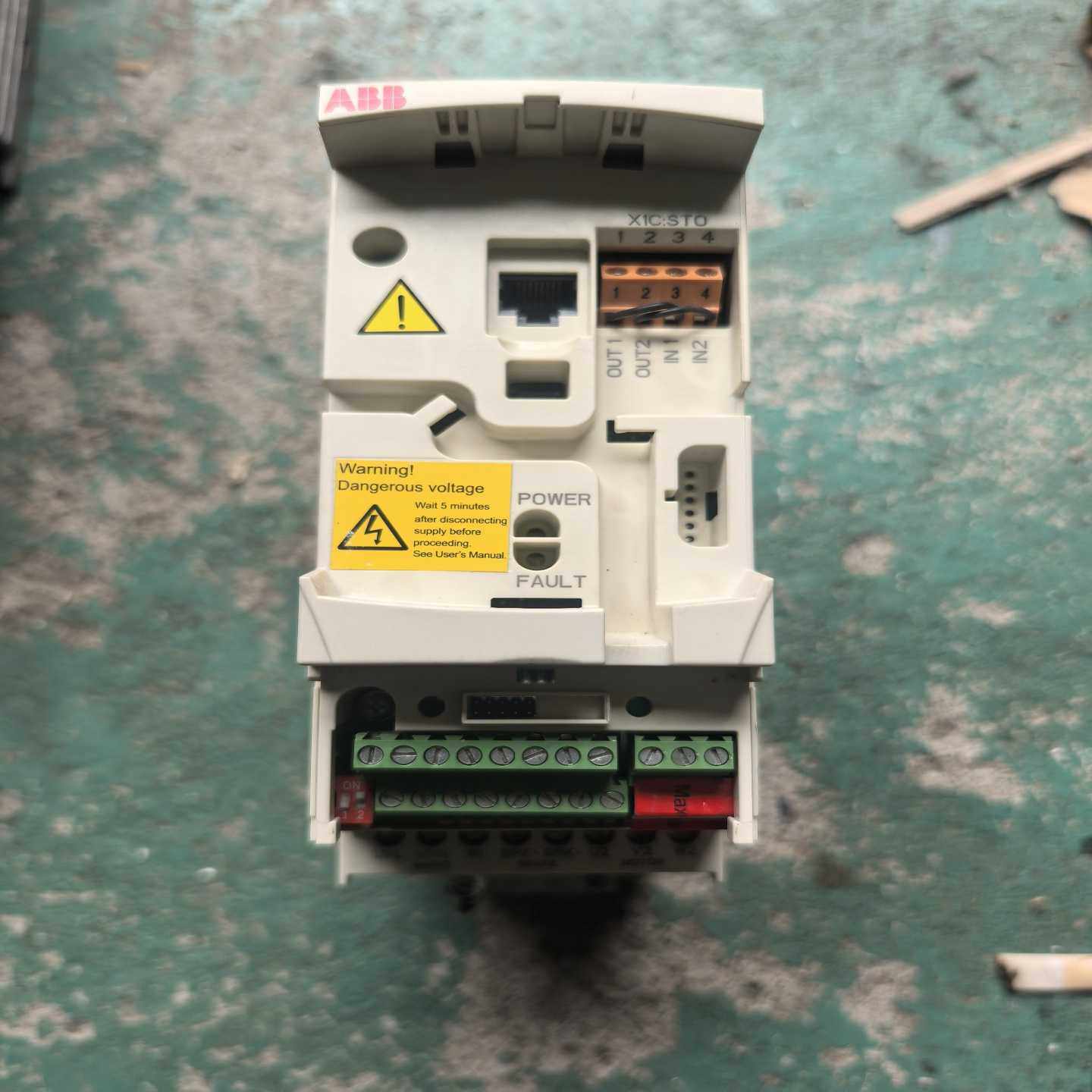 变频器ACS355-03E-03A3-41.1K