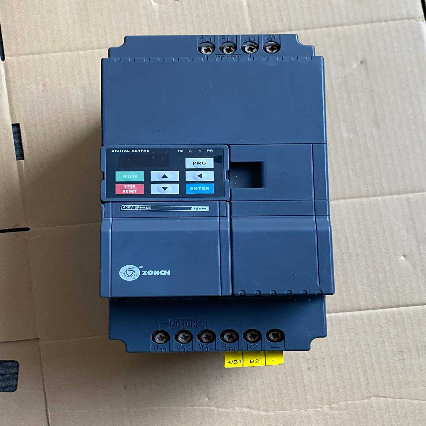 Z2400T-15GY-1 众辰变频器 件 【卡奥电子】