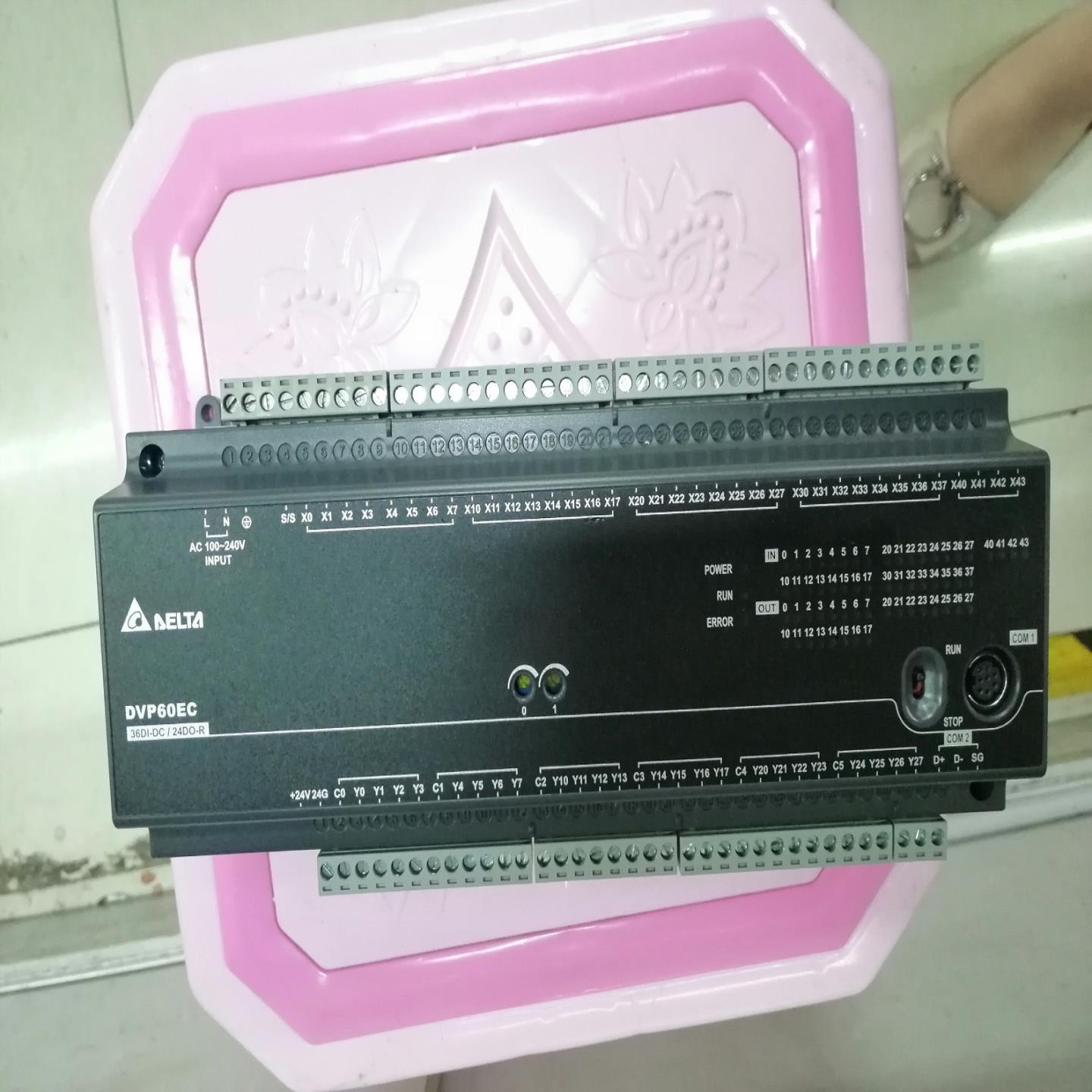 台达PLC DVP-60EC00R3 40ES200T 32ES200T  99新