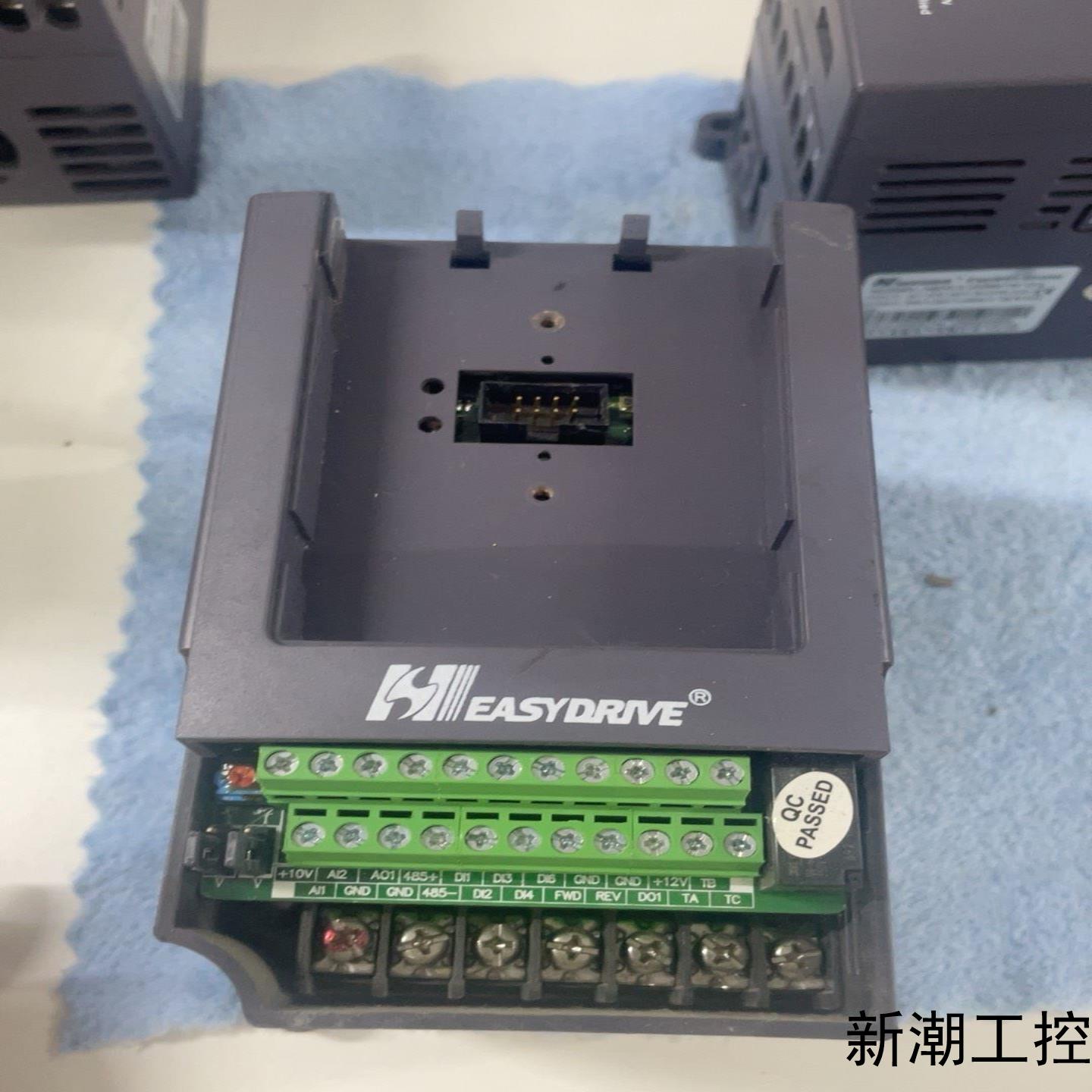 易驱变频器MINI-S-2S0007M  075KW 22议价商品