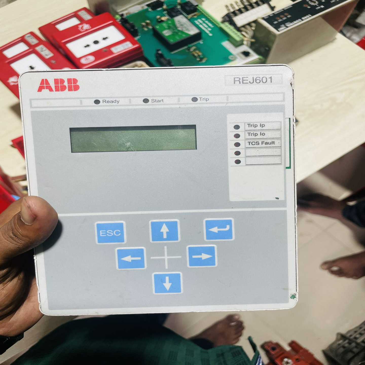 ABBREJ601BE446NB1NH继电保护器，印度原--议价商品