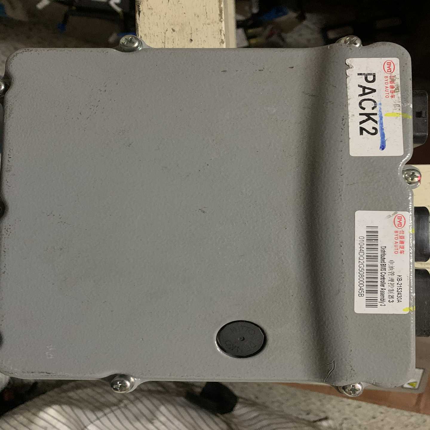 比亚迪KB-2152430A电池管理控制器3--议价商品