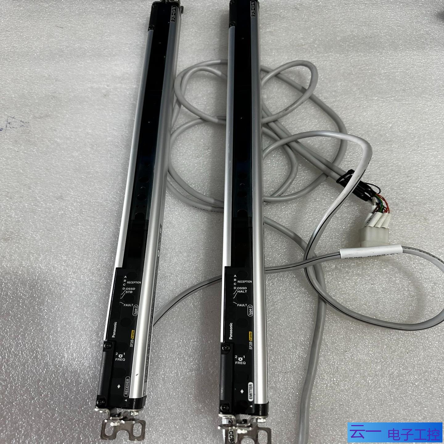 安全光栅 SF2B-H24-N 实图 线长15米 ；议价