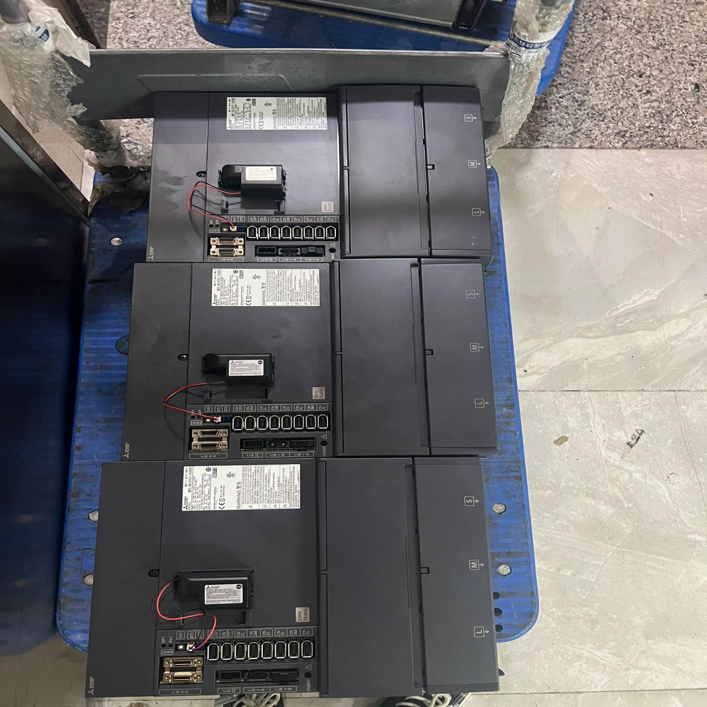 三菱M80四合一驱动器 MDS- EM-SPV3-16080拍前询价