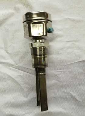 E+H音叉FTM50-AGJ2A4A73AC，npt 1 1[浩蓉商户]