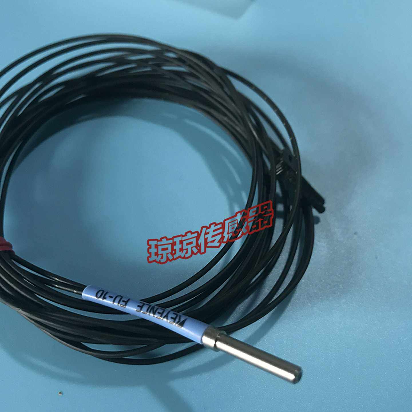 日本KEYENCE基恩士FU-10全新反射式光纤传感器现货实拍