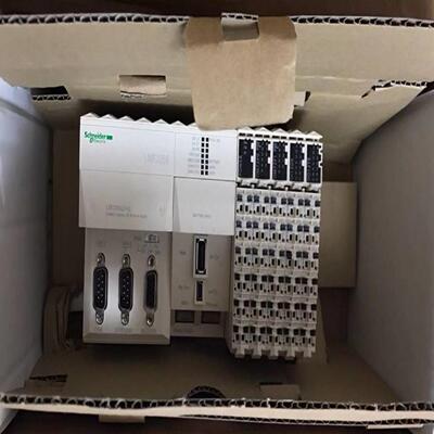 配件包邮施耐德LMC058LF42可编程控制器PLC本体原装正品现货议价