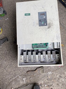 议价议价闲置能士变频器NSA2000型号见图输入3PH 380V议价