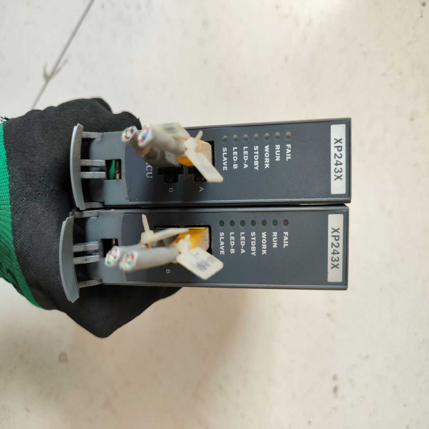 浙大中控卡件XP243X成色如图，200一件。询价