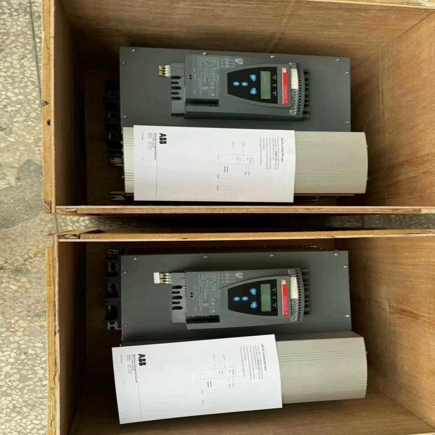 询价ABB软启动器，型号：PST175-600-70