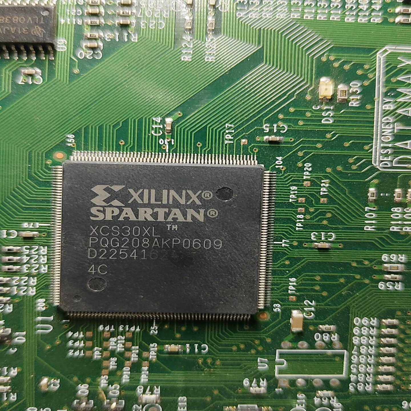 询价芯片XCS30XL库存