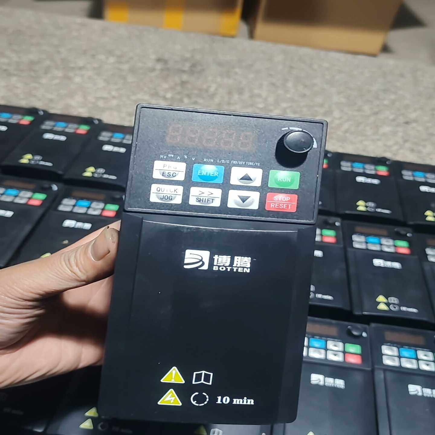 40台博腾1.5kw380vA910-K4T1R5GB--议价商品