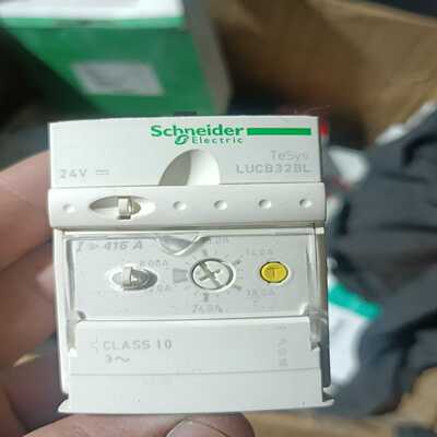 询价施耐德LUCB32BL，全新库存带包装因没有妥善保管导致有瑕