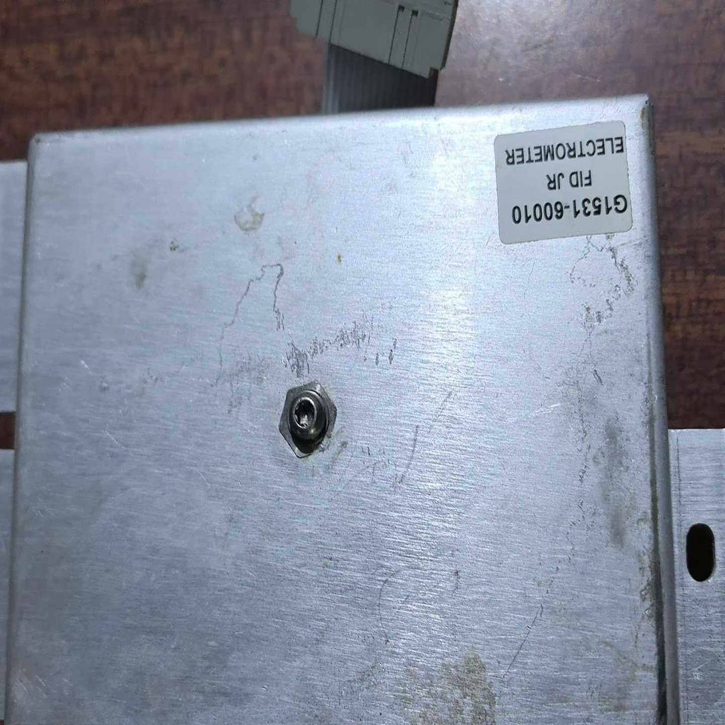 询价~安川变频器，CIMR-VB4A0007BBA重载2.2KW，