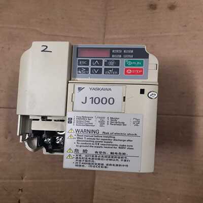 【议价】CIMR-JB4A0002BAA安川变频器，的，通电测试适用