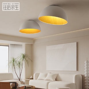 房间吸顶灯 极简卧室灯北欧设计师客厅灯具餐厅书房灯圆形创意个性