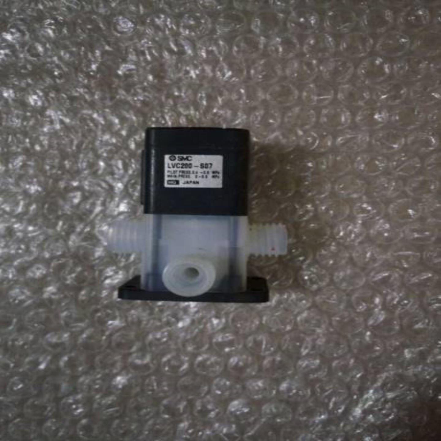 配件SMC  LVC30-S10 LVC23U-S06 LVA30-03-C-X21议价