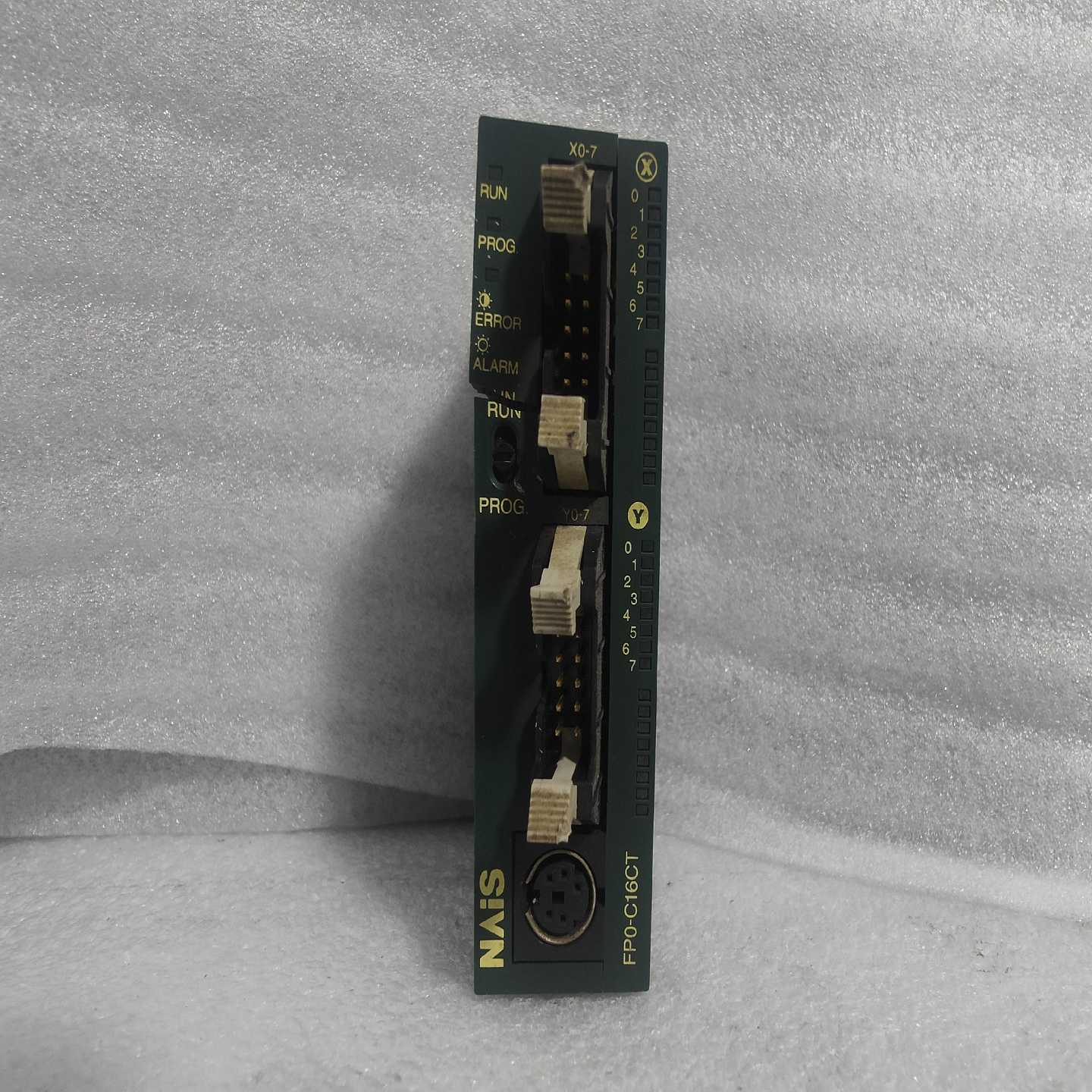 松下PLCAFP02343CFP0-C16CT实物图，成--议价商品