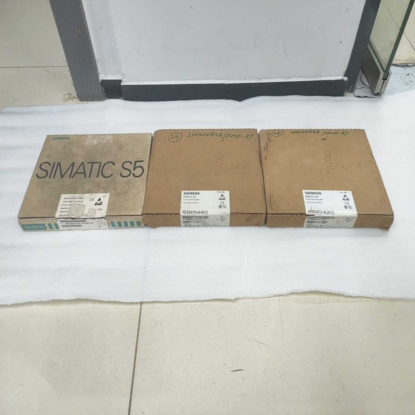 【议价】模块6ES5470-4UA13议价。适用