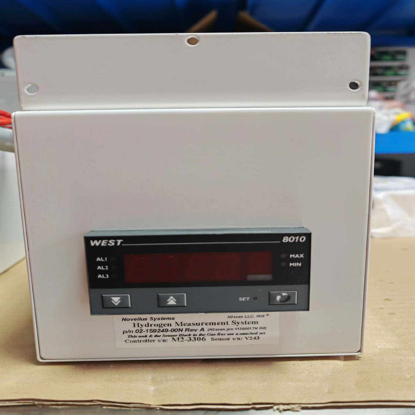 Dwyer德威尔负差压力表带一个传感器带装询价