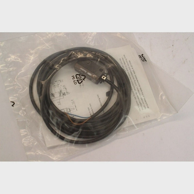 BAUMERFHDK10P5101Capteurlumirerflexion(B795)