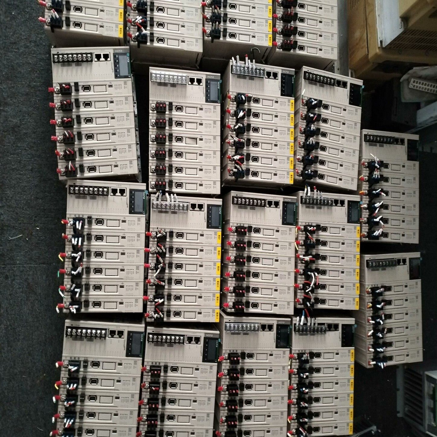 【议价】原装拆机SV-X3EB6SP-A2禾川X3系列一拖六驱动器