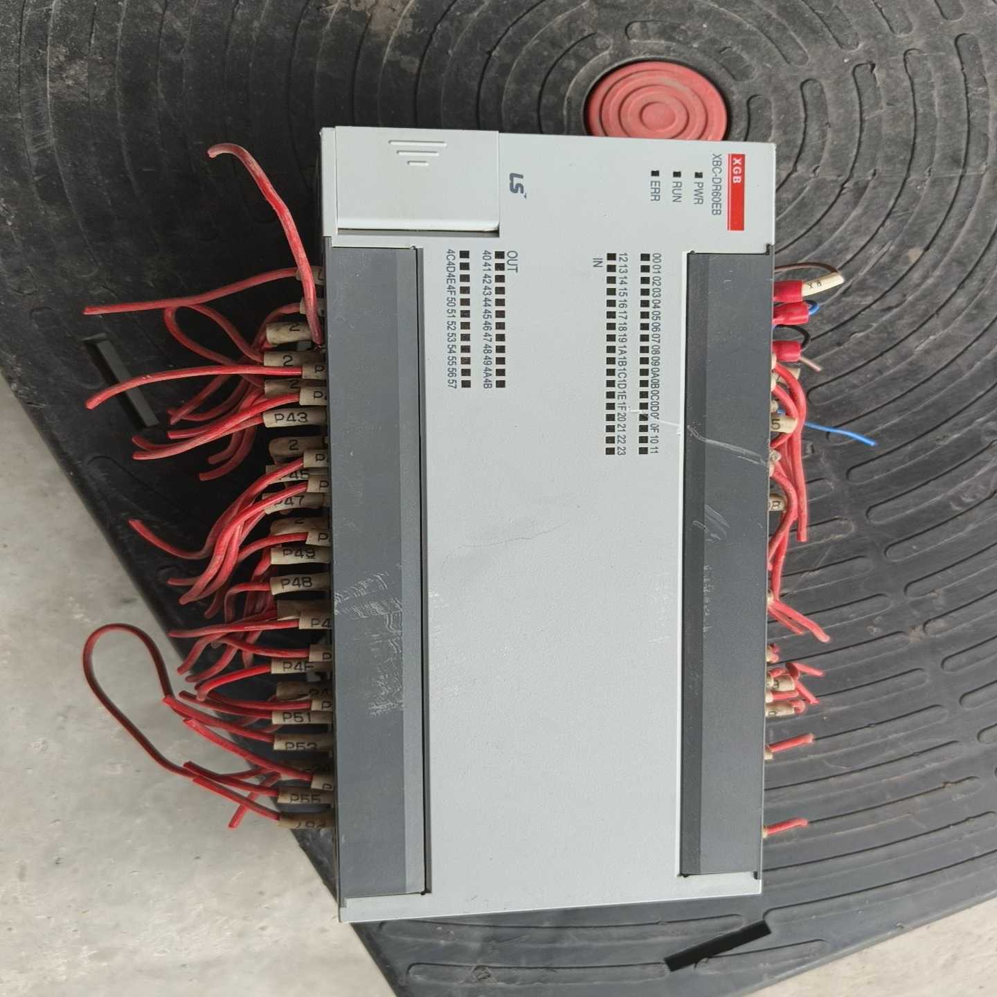 【议价】lsplc，xbc-dr60eb，功能正常，，安装脚