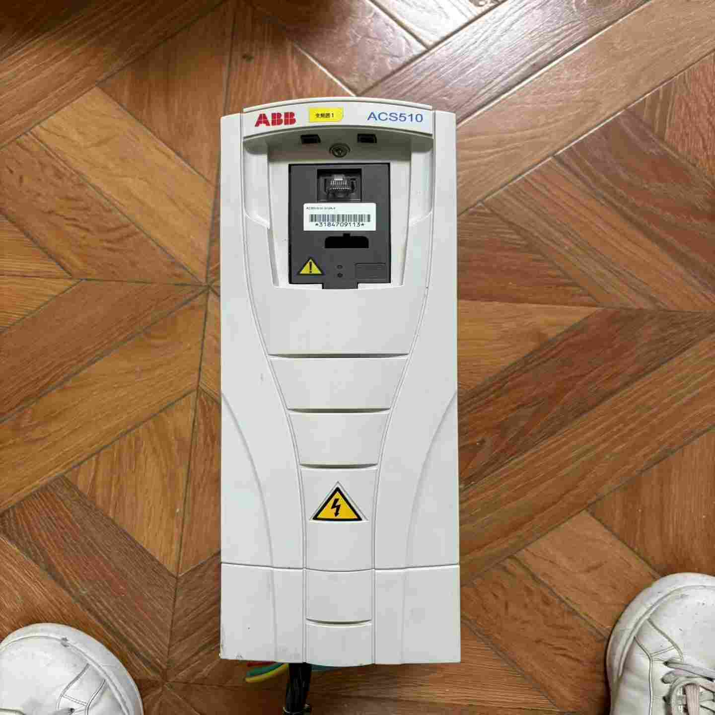 ACS510-01-012A-4ABB变频器5.5K（佳毅工控）