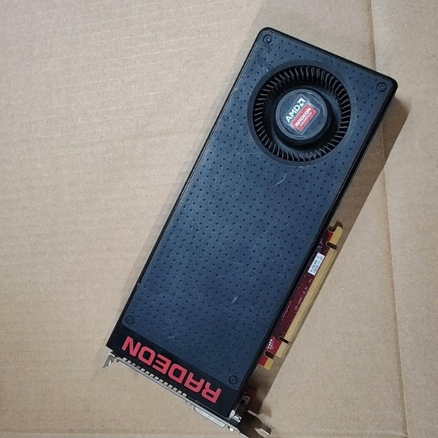 AMD Radeon R9 370DE显卡