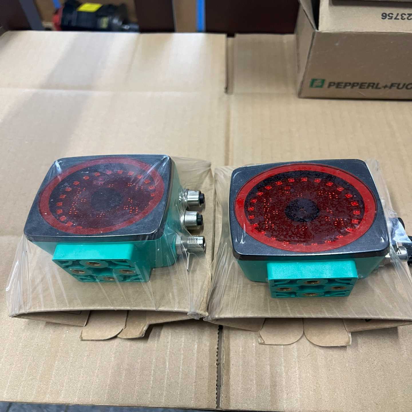 倍加福PCV100-F200-B17-V1D-6011全新无--议价商品