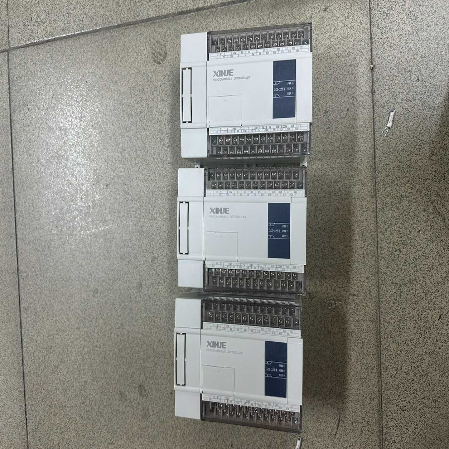 信捷PLCXC5-32T-E到货几台，实物拍照，询价