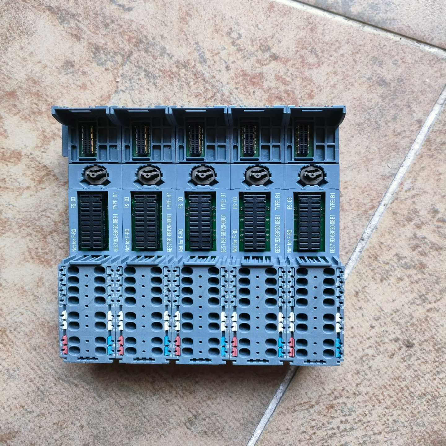 西门子ET200SP基座，1936BP200BB1，6--议价商品