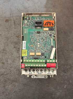 变频器，4kw，acs355-03e-08a8-4