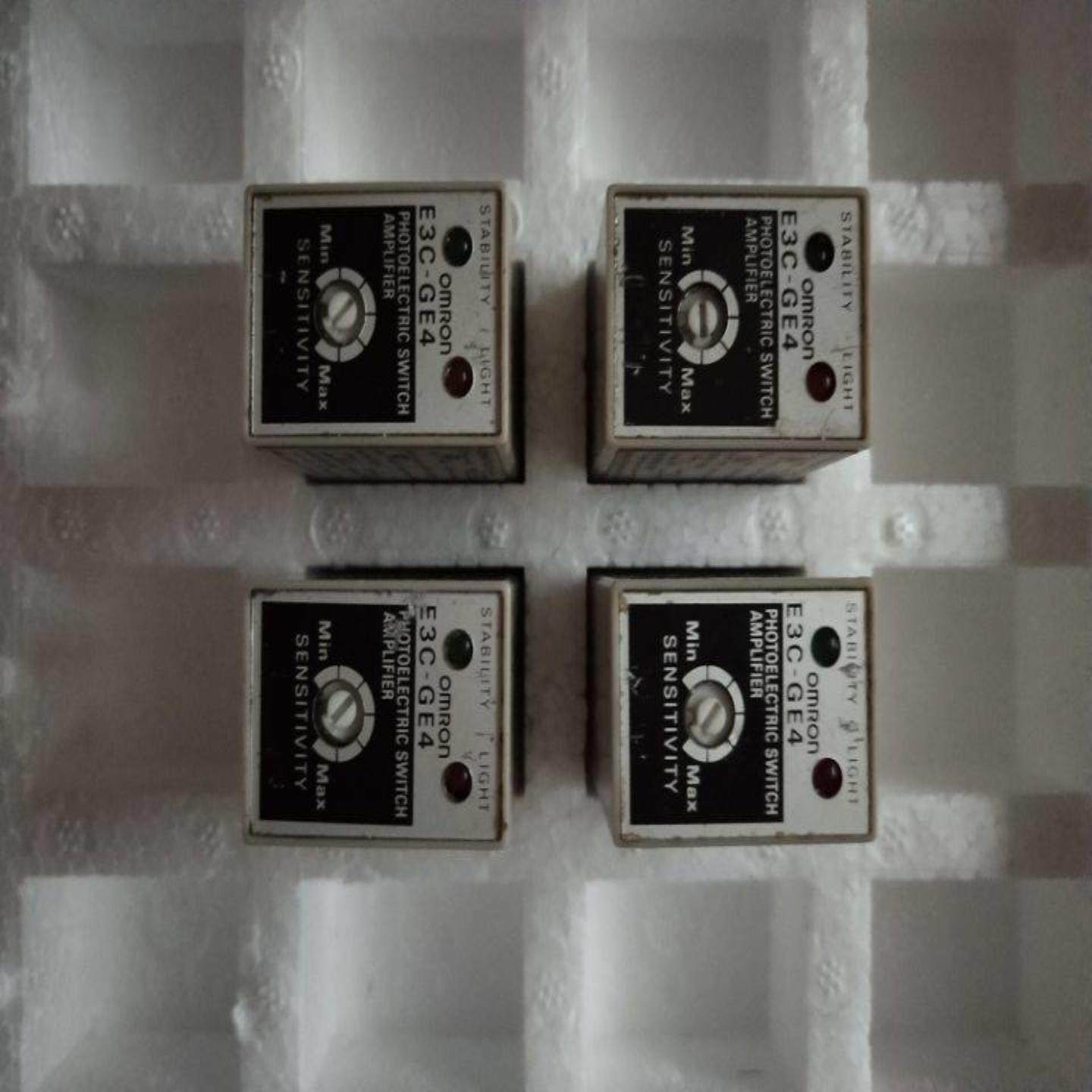 配件供应原装9成新欧姆龙传感器控制器E2C-GF4AE3C-GE4议价