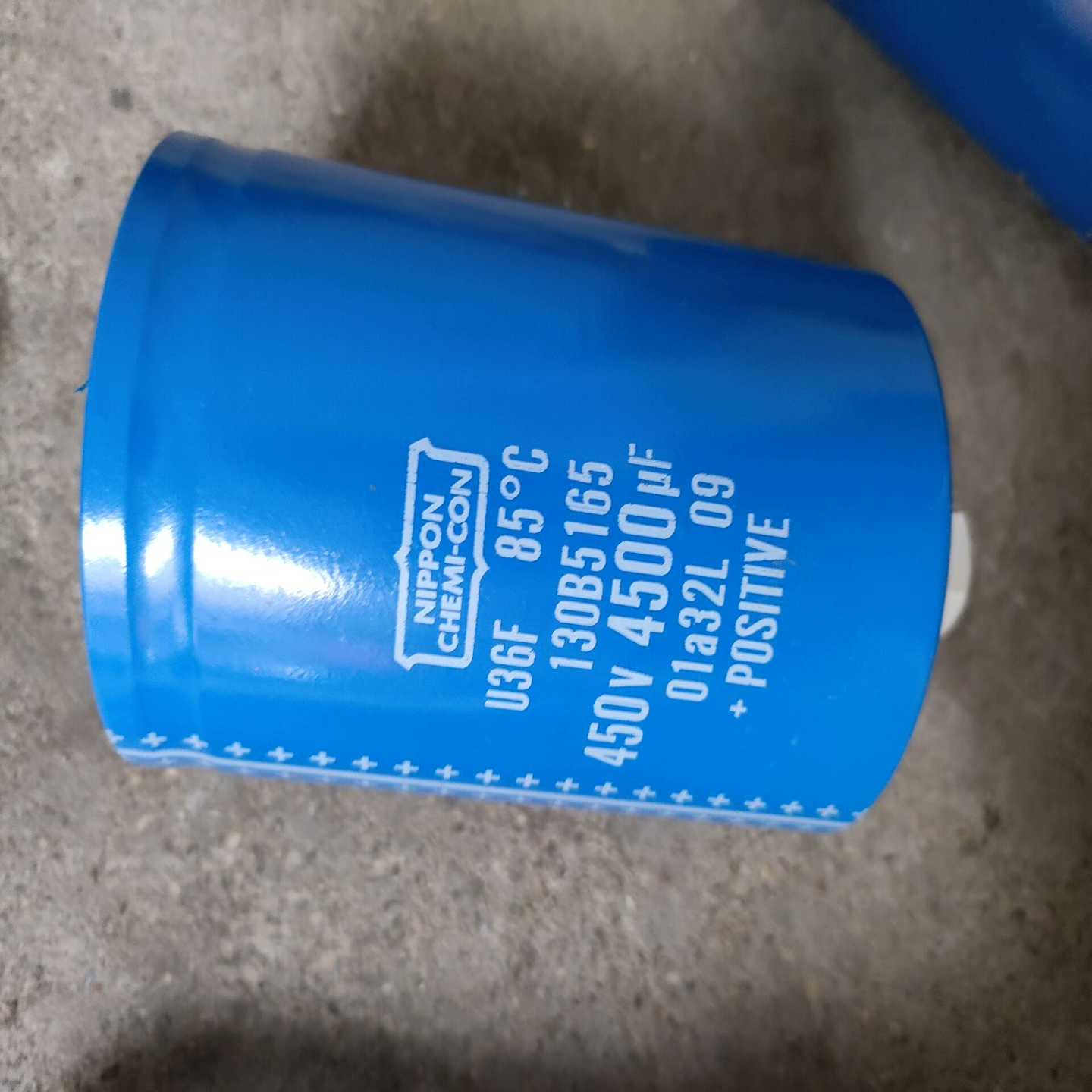 丹佛斯变频器电容NIPPON450v4500uf--议价商品