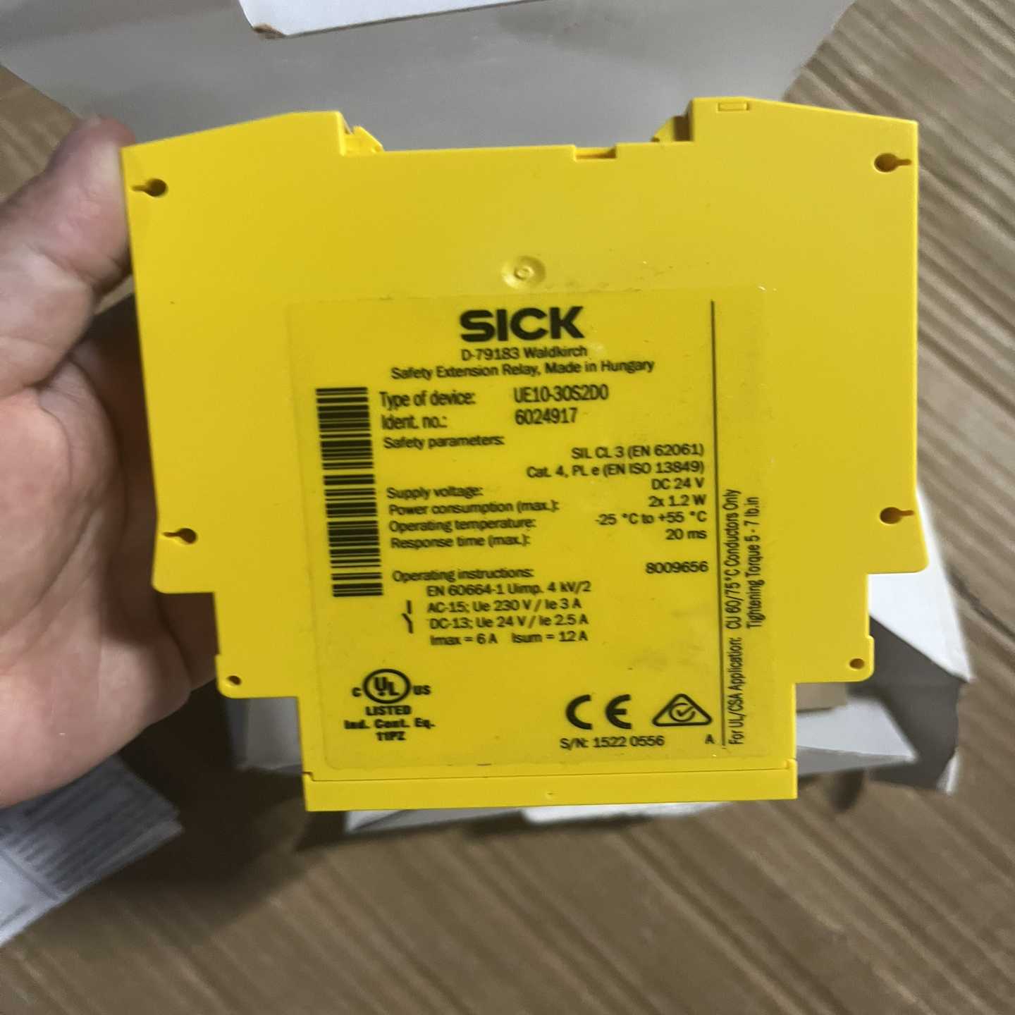 SICK西克安全继电器UE10-30S2D0，型号60249--议价商品