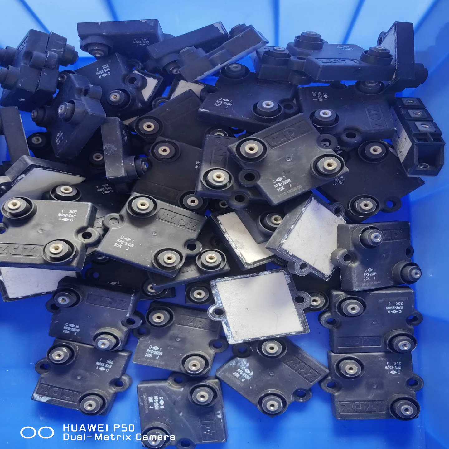 MR-JE-10B，2019年的，有的联系~询价