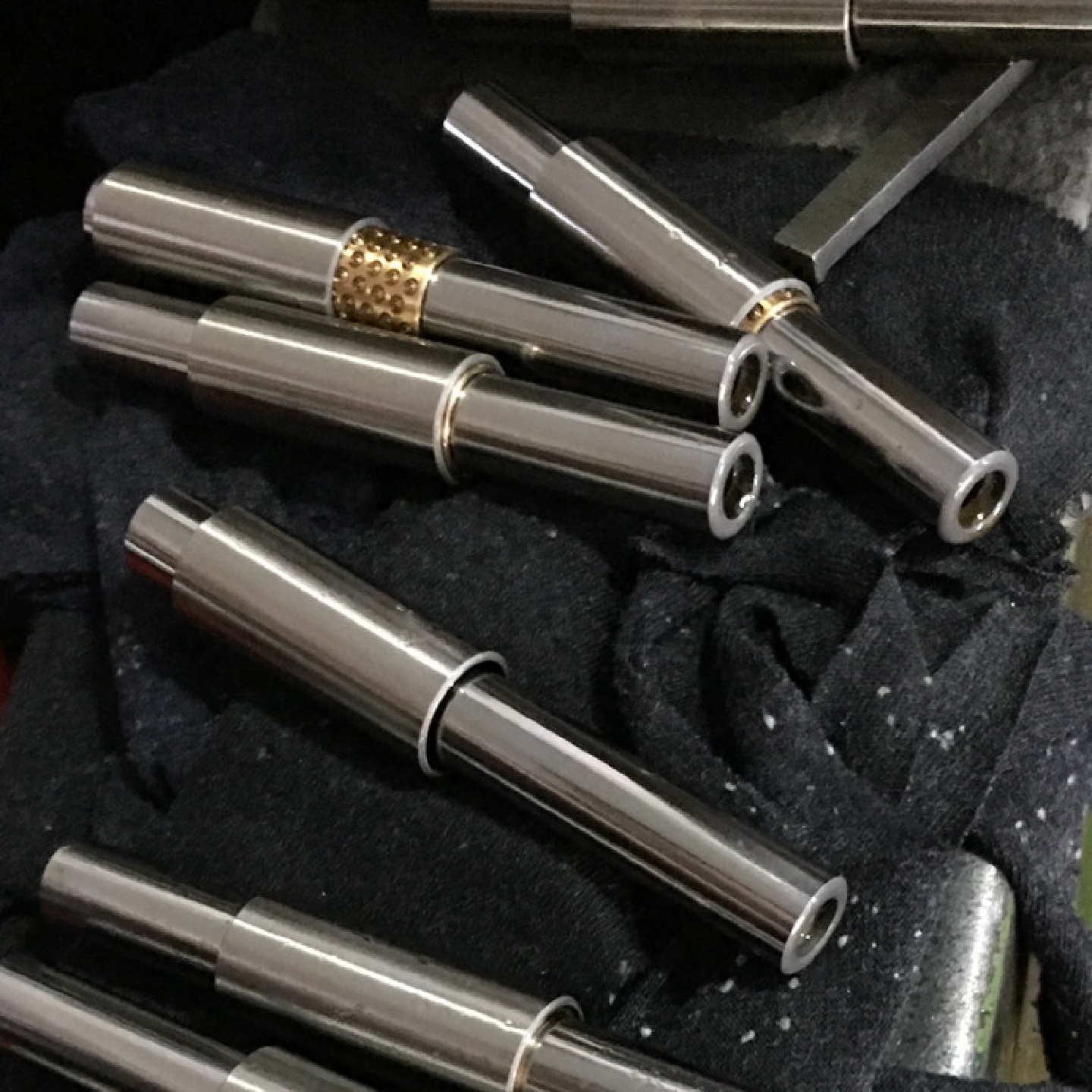 工厂生产推管司筒扁顶杆顶针镶针托针冲针套管批发非标模具配件