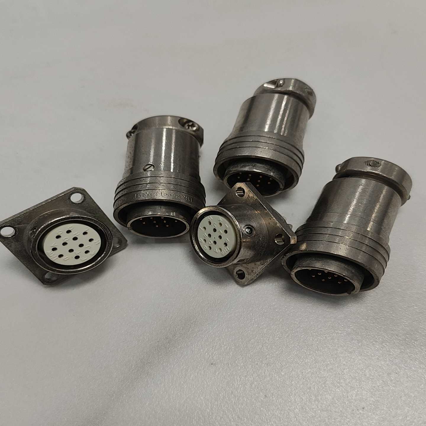 TMW/多治见PRC0512芯圆形连接器镀金插头议价