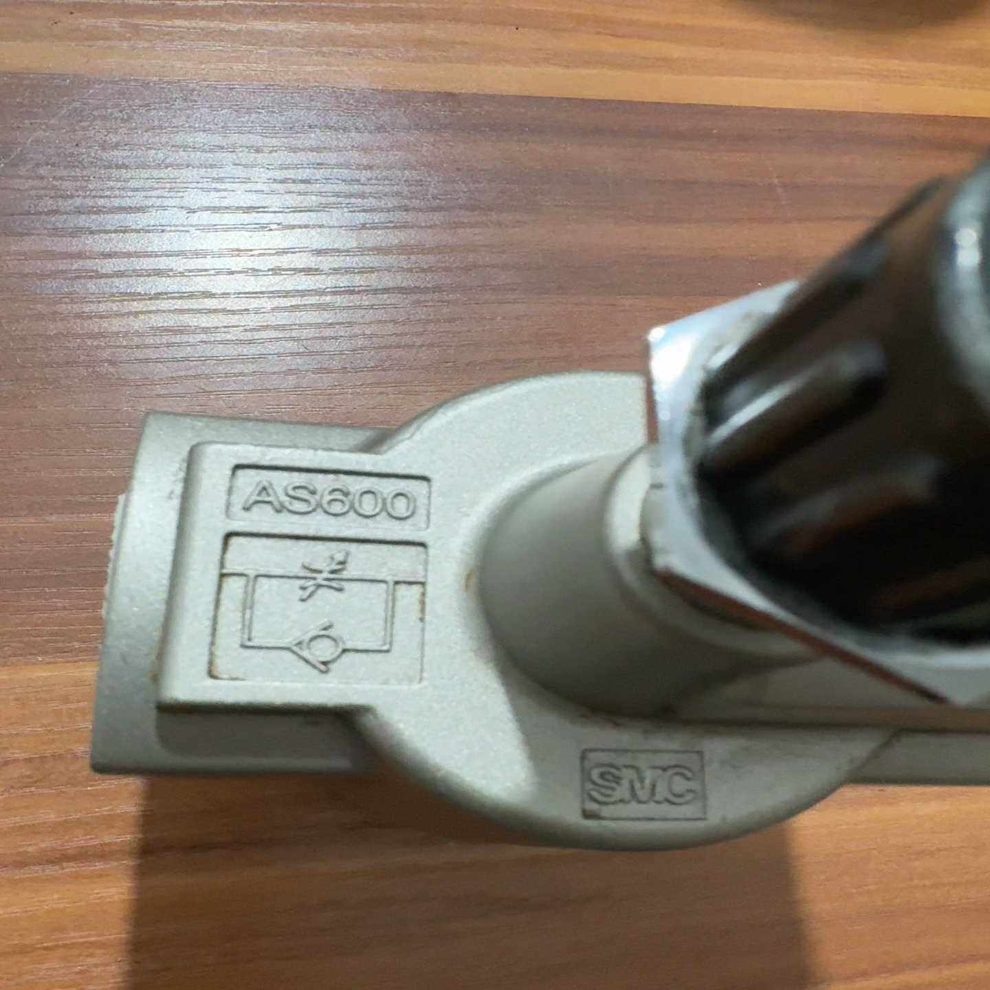 拆机SMC调压阀AS600-10AS500-06想要的和我--议价商品