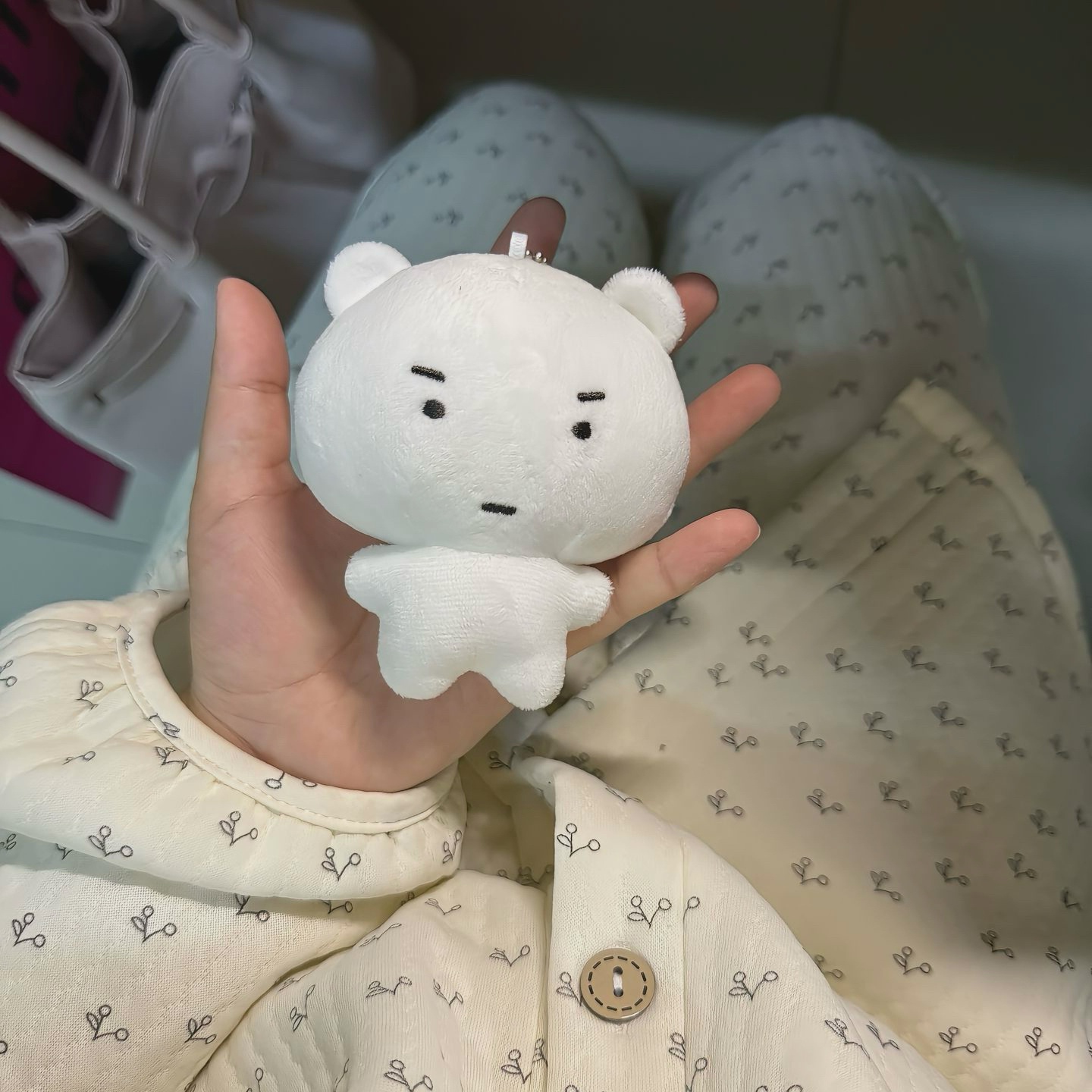 小红书爆款小熊可爱表情毛绒玩具玩偶公仔娃娃朋友礼物包挂新款