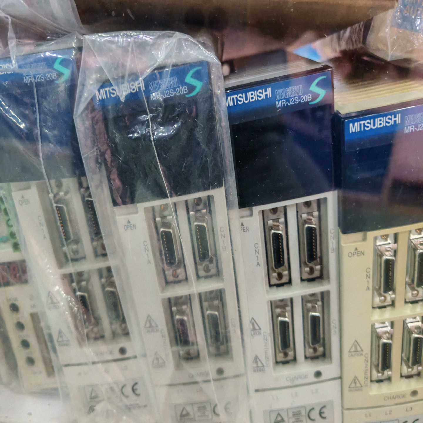 议价MR-J2S-40A，MR-J2S-20B，MR-J2S-1