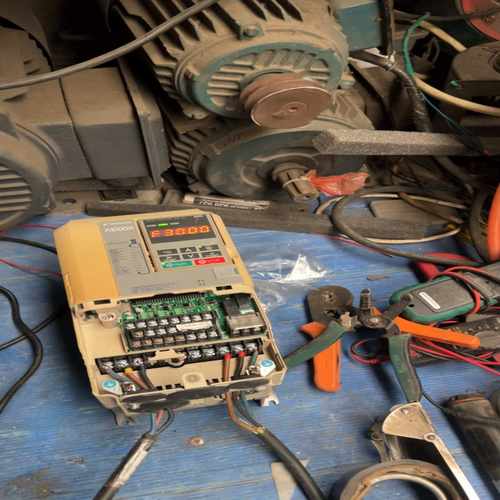 安川A1000X变频器3.7/5.5KW--议价商品