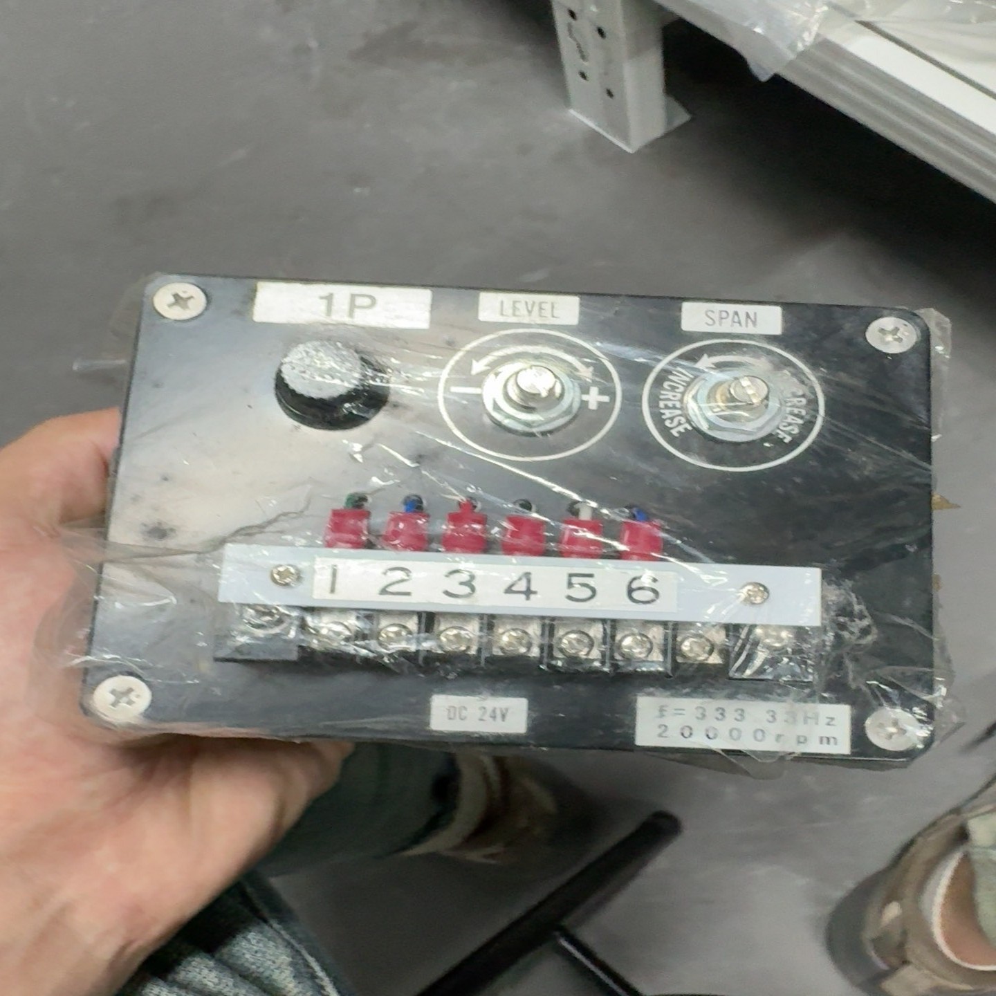 询价~KURAMOTO仓本计器 P-A转换器，型号PAC-1DT，