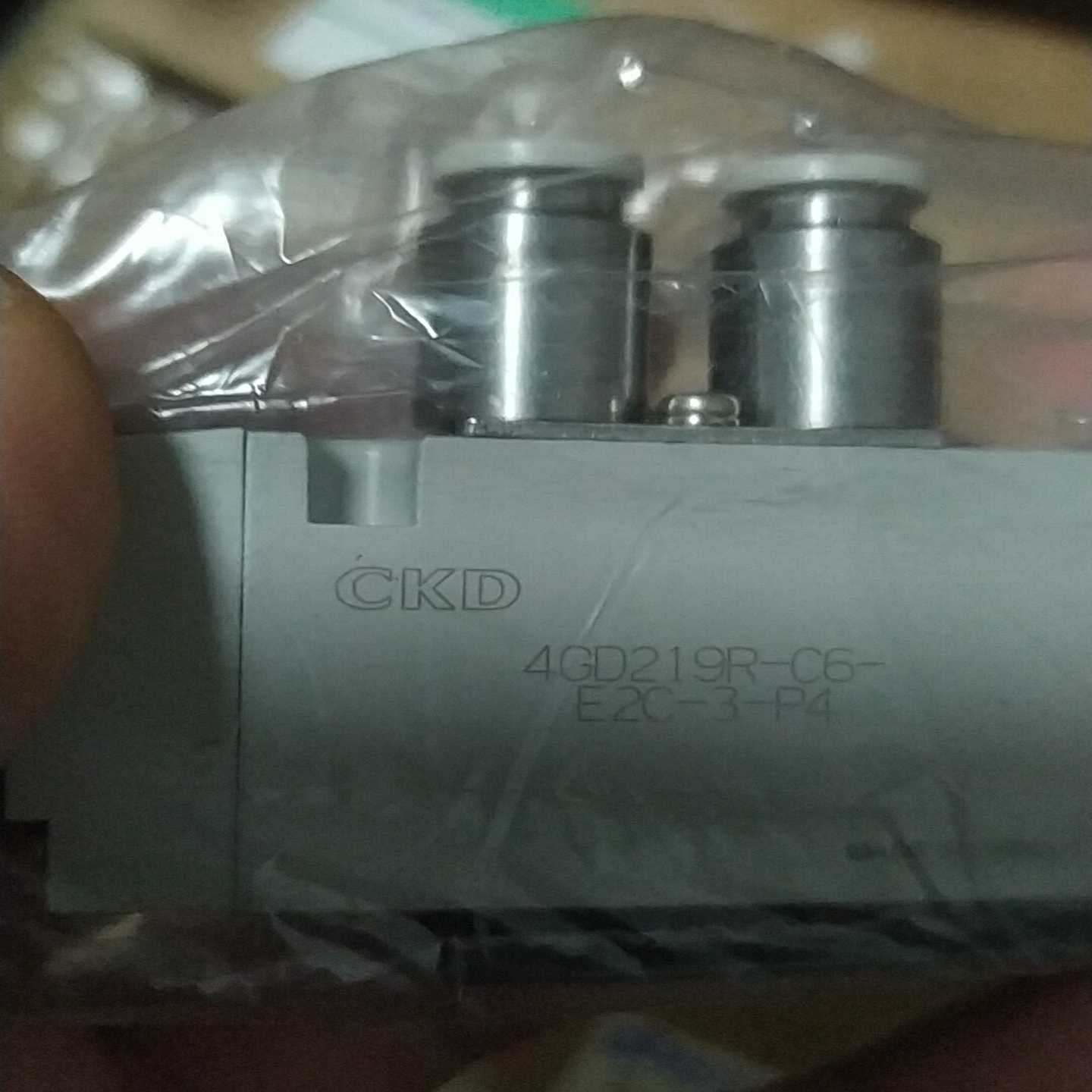 （议价)CKD电磁阀4GD219R-C6-E2C-3-P4