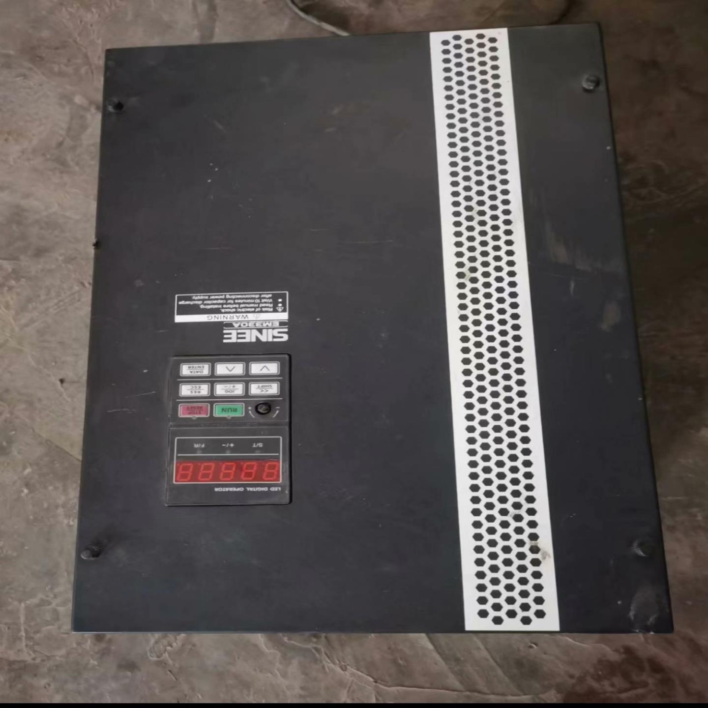 正弦变频器，EM330A-037-3C，37KW，，(亚飞商行）